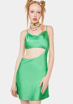 X_Cotton Candy Island Hit Follow Cut-Out Dress