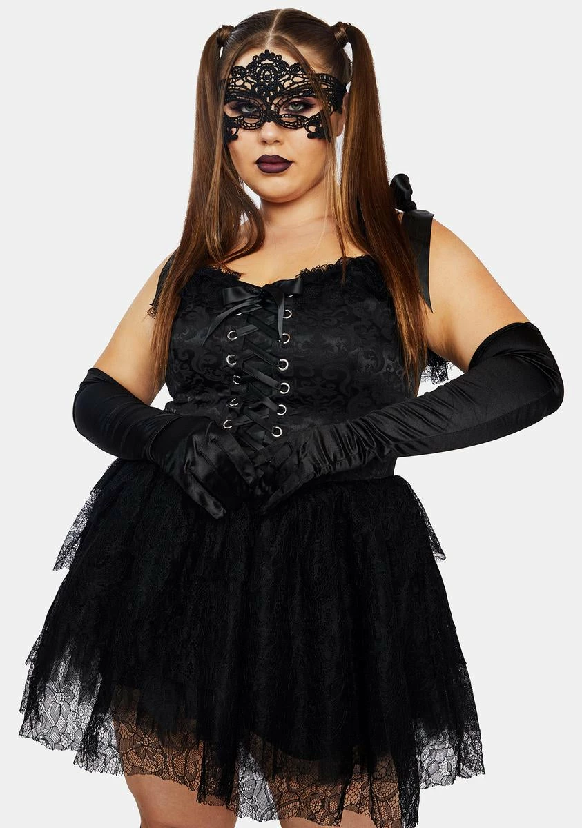 Trickz N' Treatz Plus Midnight They'll Eat Cake Costume Set